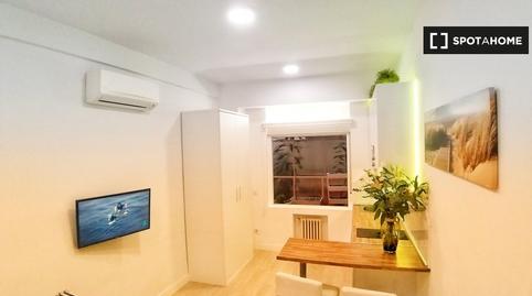 Photo 4 of Flat to rent in Arapiles, Madrid