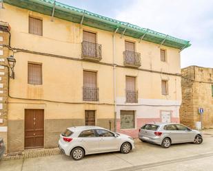 Vista exterior de Casa o xalet en venda en Mendigorría amb Terrassa