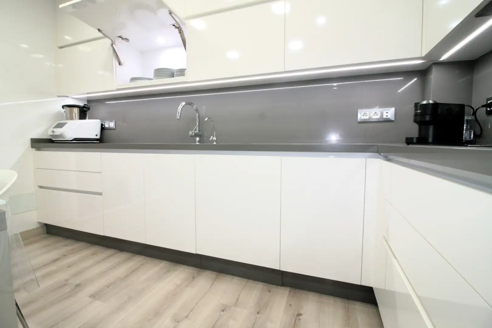 Cocina de Casa adosada en venta en Pilar de la Horadada con Aire acondicionado, Jardín privado y Terraza