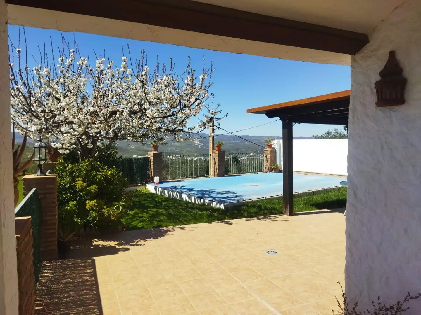 Piscina de Casa o xalet en venda en Nigüelas amb Jardí privat i Piscina comunitària