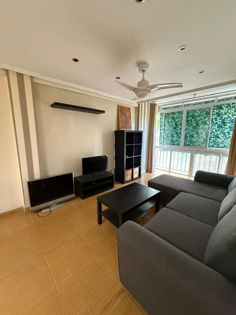 Living room of Flat for sale in Ciudad Jardín