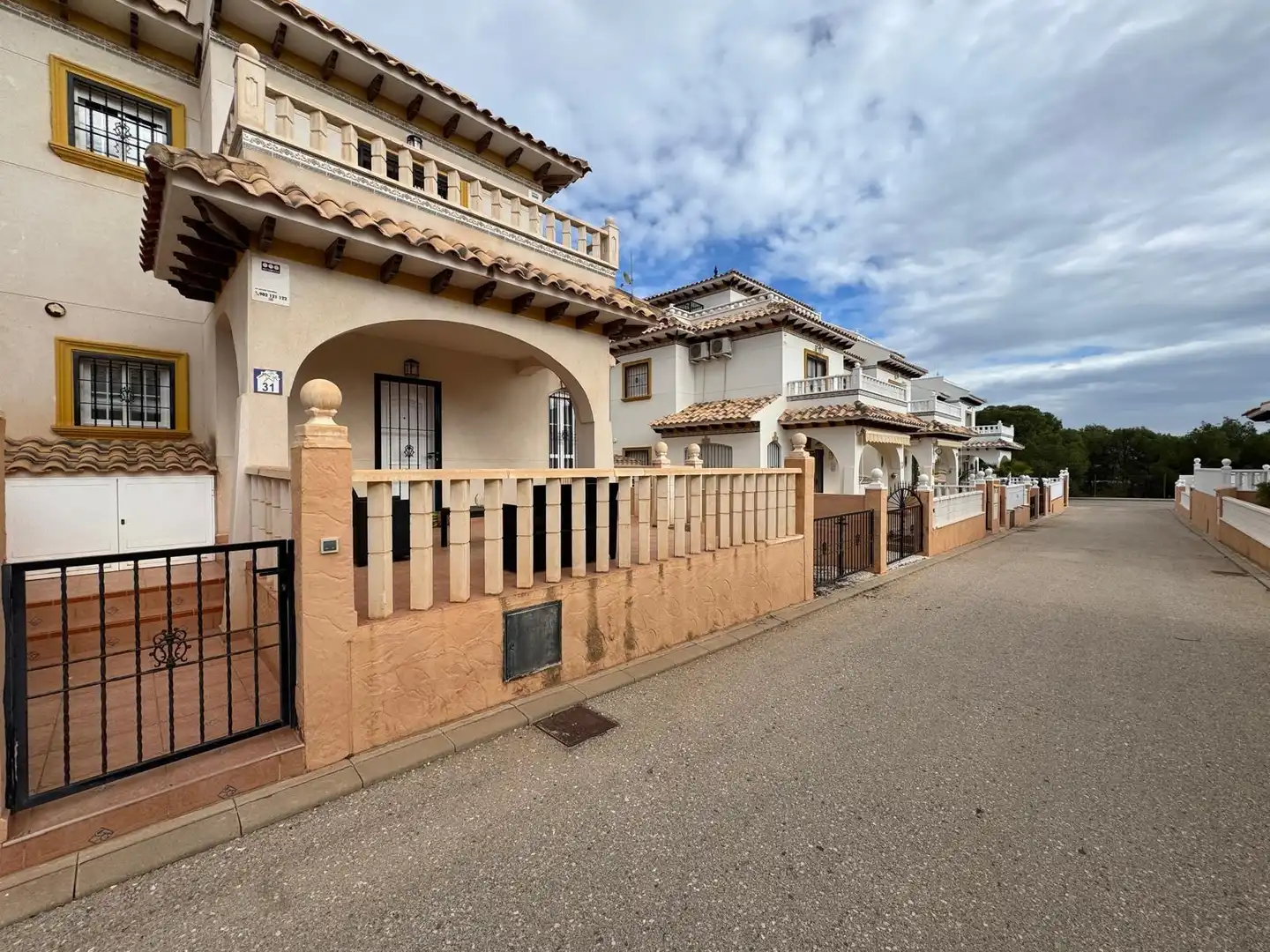 Casa a schiera con terrazza in vendita a Calle CASTILLO DE LA MOLA, imagen 5