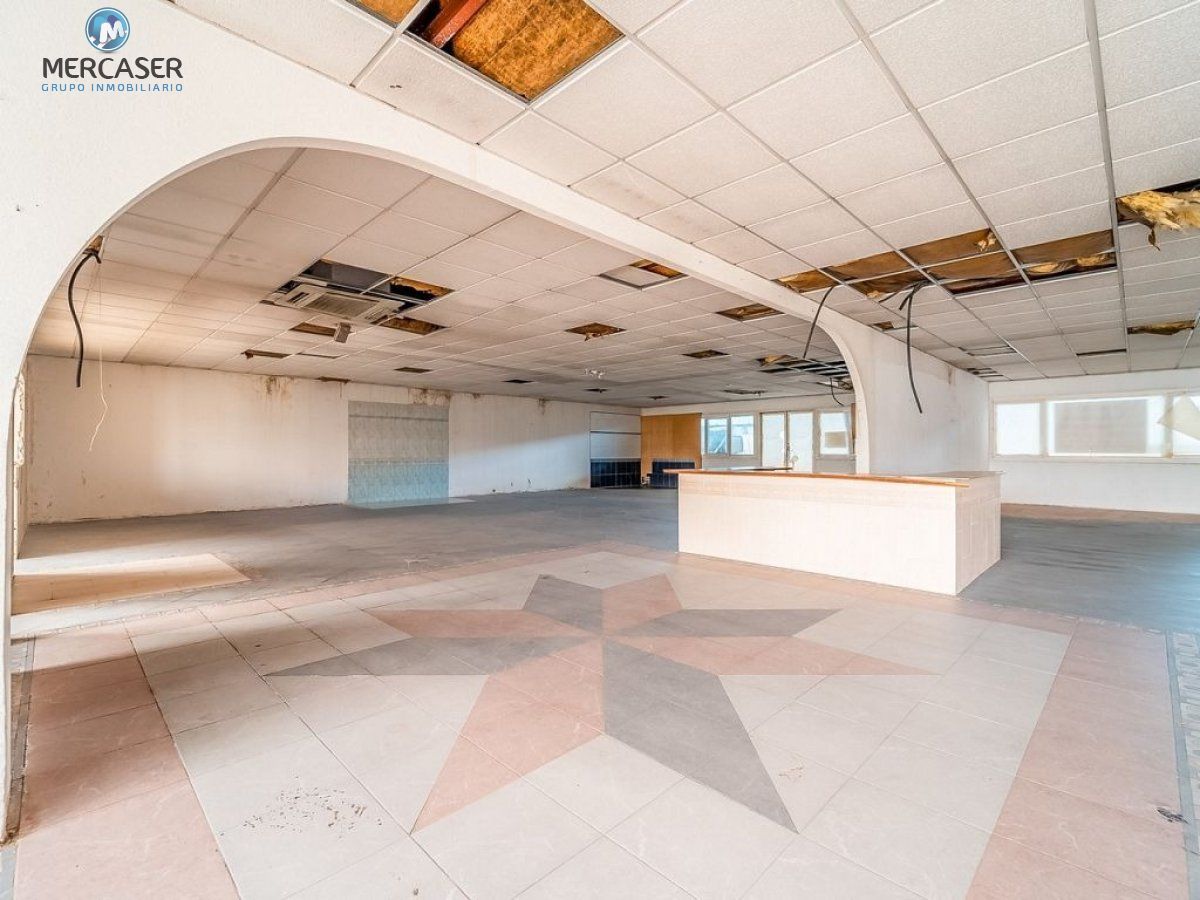 Premises for sale in Calle FRANCISCO ARITIO, Estación - Los Manantiales