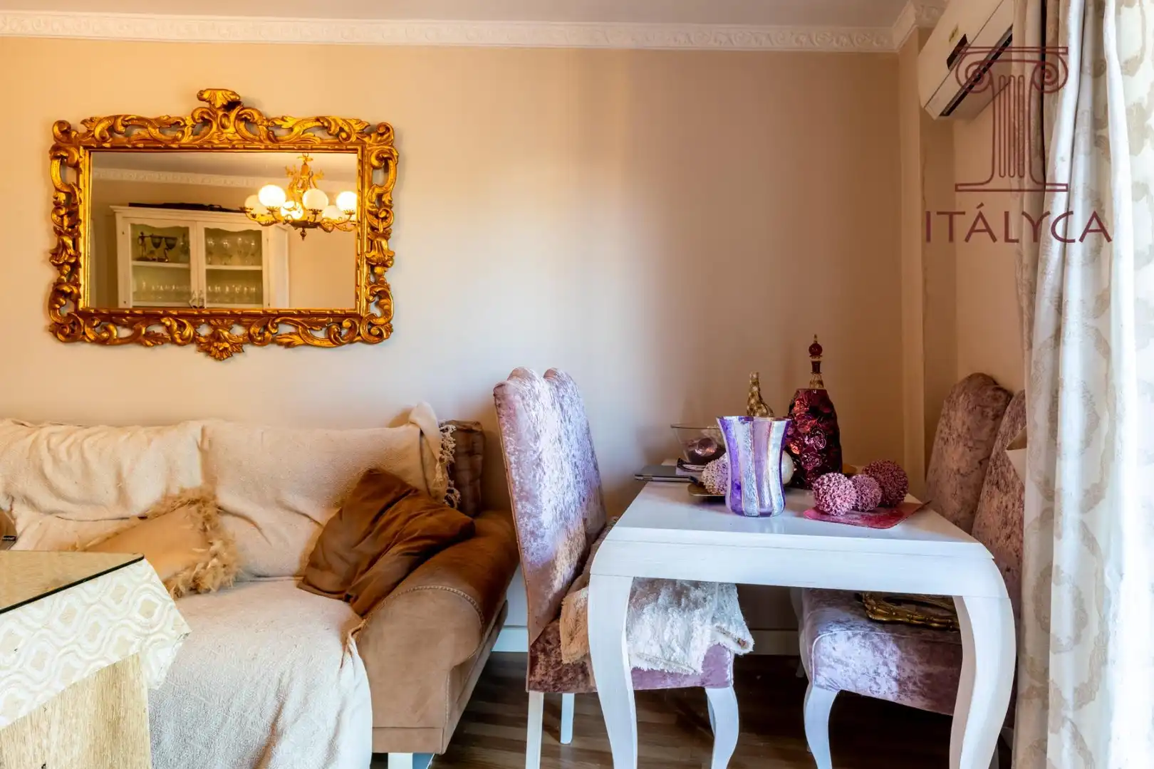 Bedroom of Flat for sale in Sevilla  with Air Conditioner, Heating and Terrace