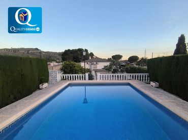 Villa à vendre à Busot