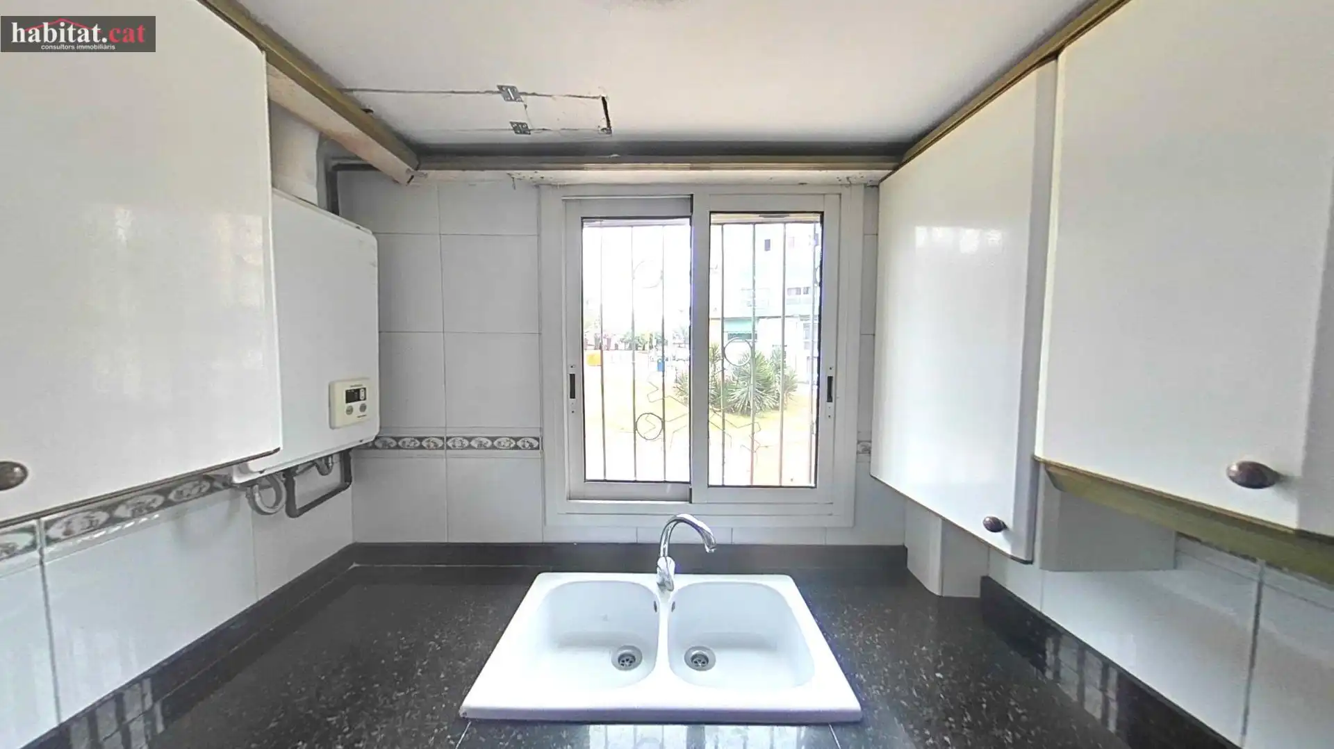 Piso en venta en Ametllers - Poble-Sec