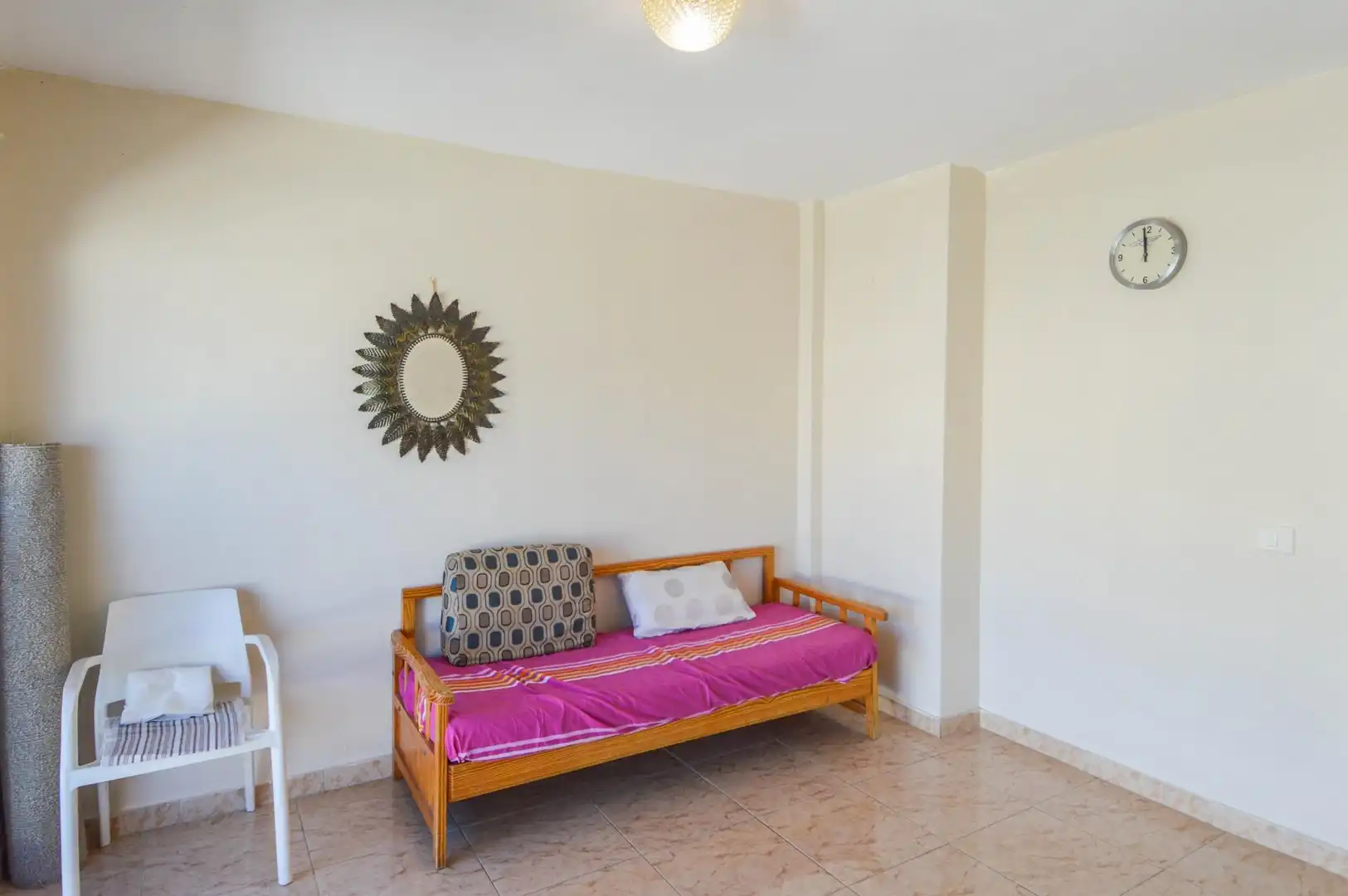 Schlafzimmer von Wohnungen zum Verkauf in Mogán mit Privatgarten, Terrasse und Gemeinschaftspool