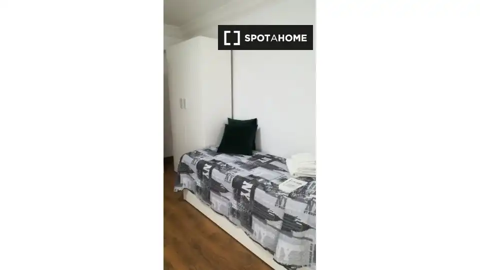 Wohnung mit Terrasse zur Miete in Quatre Carreres, imagen 6