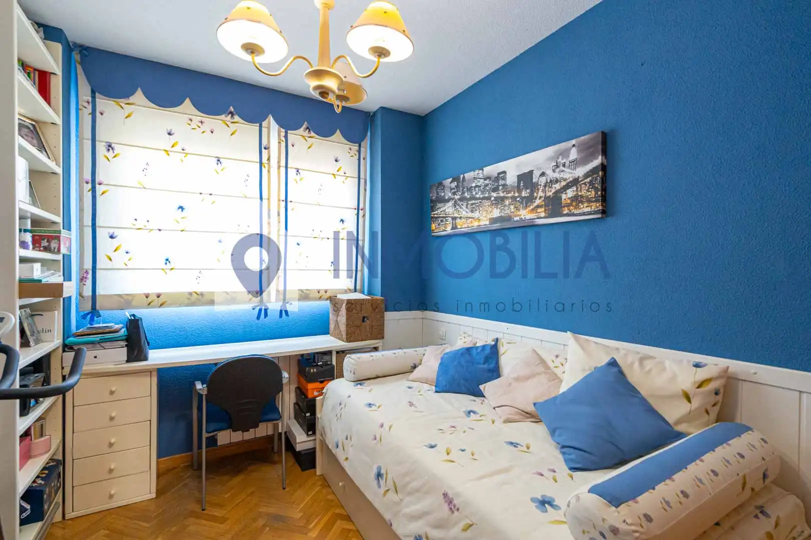 Bedroom of Flat for sale in Madrid  with Air Conditioner, Heating and Storage room