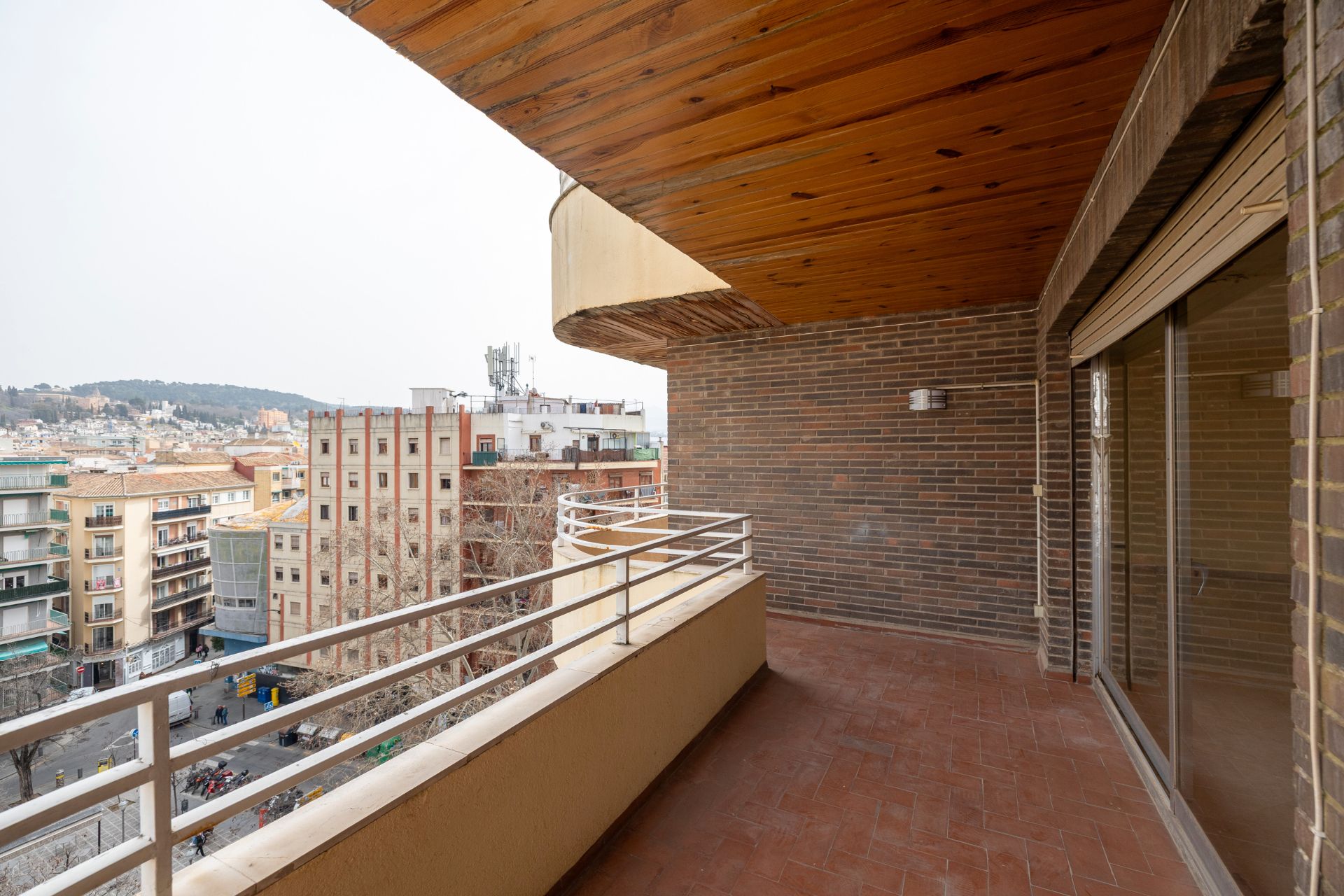 Terrace of Flat for rent in  Granada Capital  with Heating, Terrace and Oven