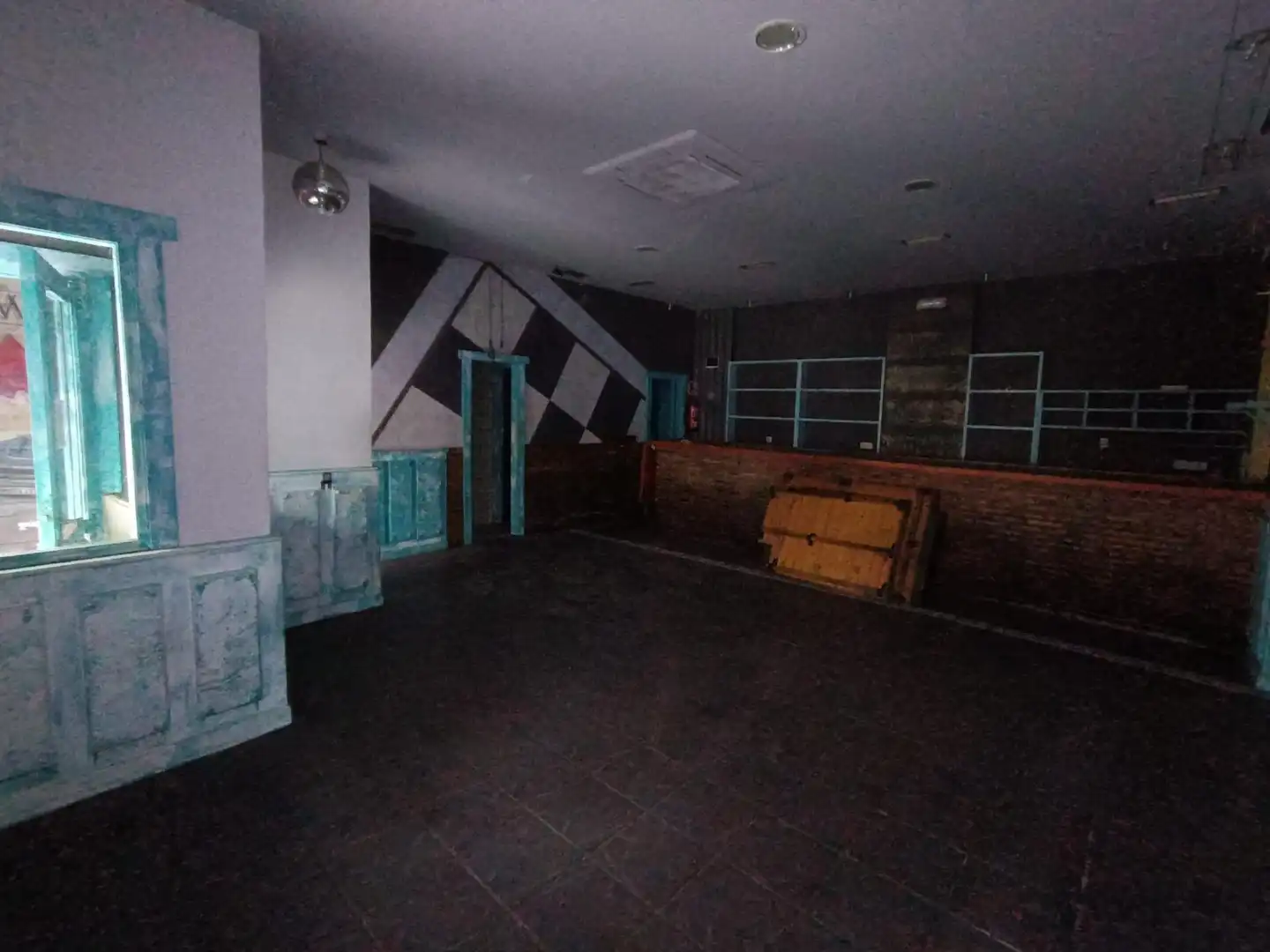 Piso en venta en Torrelavega  con Terraza y Amueblado
