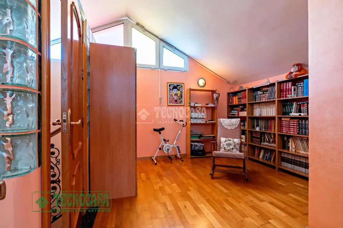 Dormitori de Casa o xalet en venda en Roquetas de Mar amb Calefacció, Parquet i Terrassa