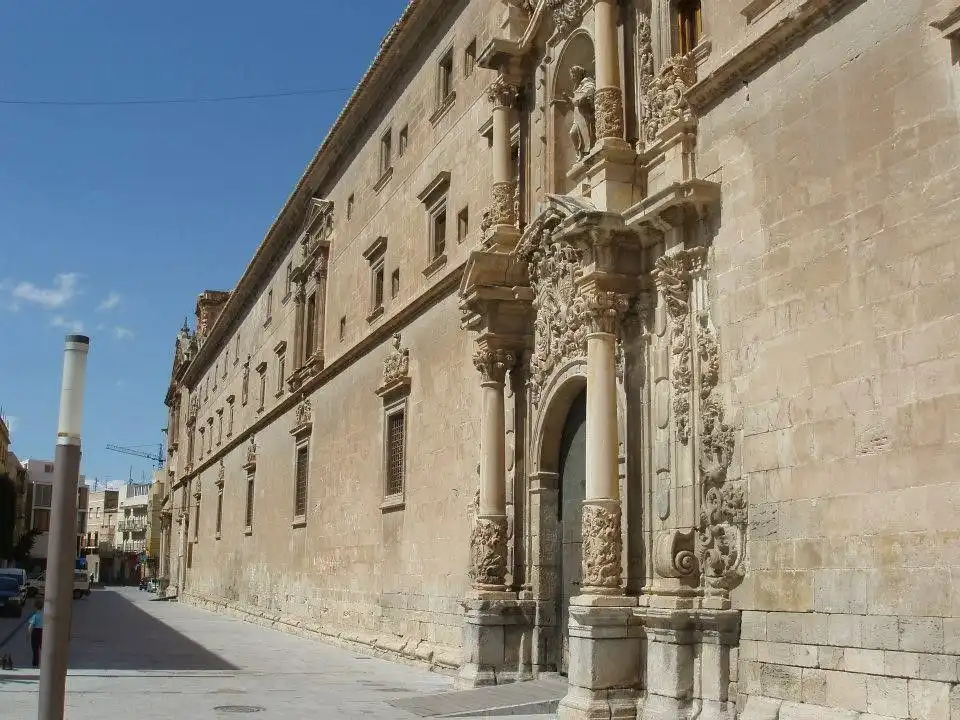 Vista exterior de Local de alquiler en Orihuela con Aire acondicionado