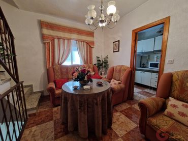 House for sale in Ítrabo