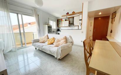 Living room of Flat for sale in Terrassa  with Air Conditioner and Balcony