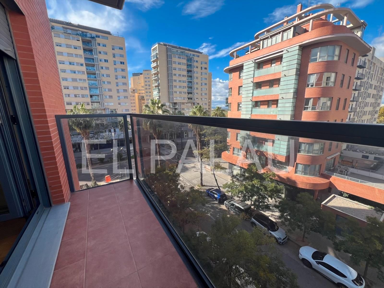 Terrassa de Pis de lloguer en  Valencia Capital amb Aire condicionat, Calefacció i Parquet