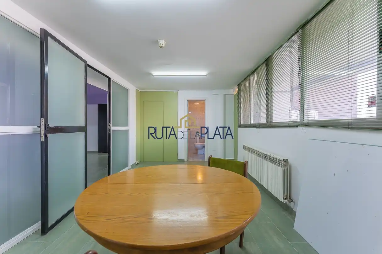 Local en venta en Zamora Capital  con Aire acondicionado, Calefacción y Internet