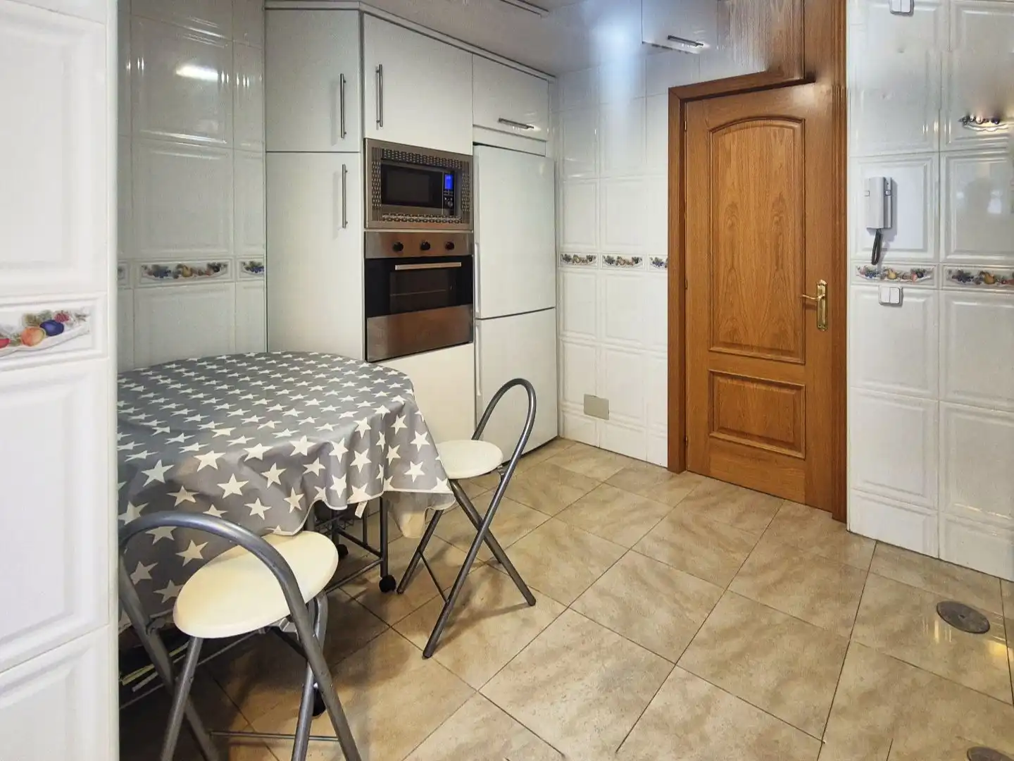 Flat for rent in Calle Carlos Arniches, 7, El Soto - Azorín