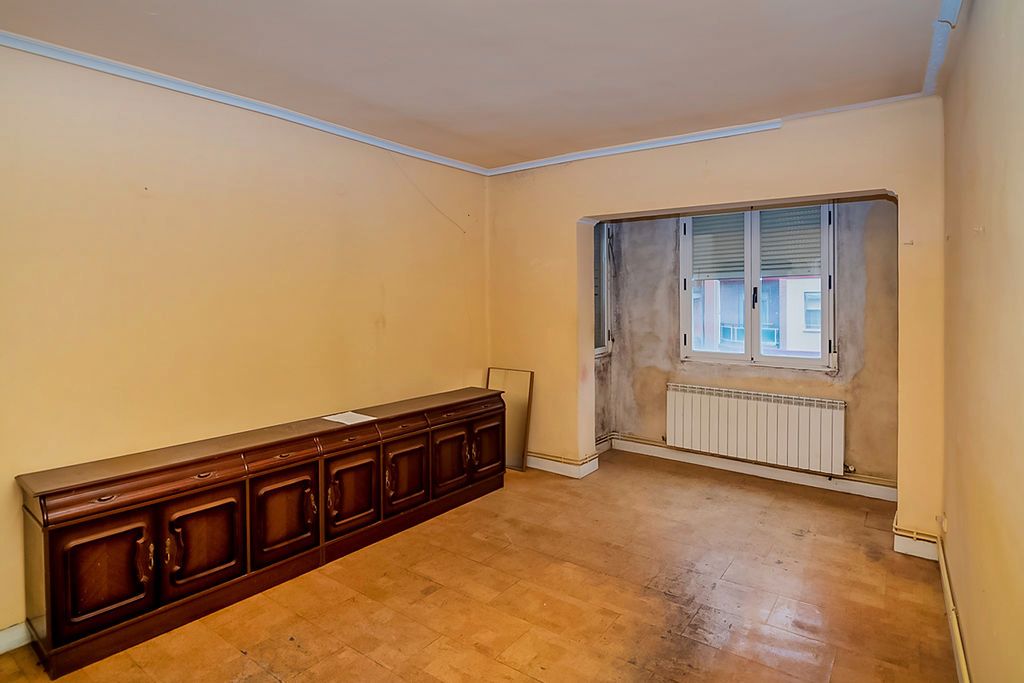 Living room of Flat for sale in  Logroño  with Heating