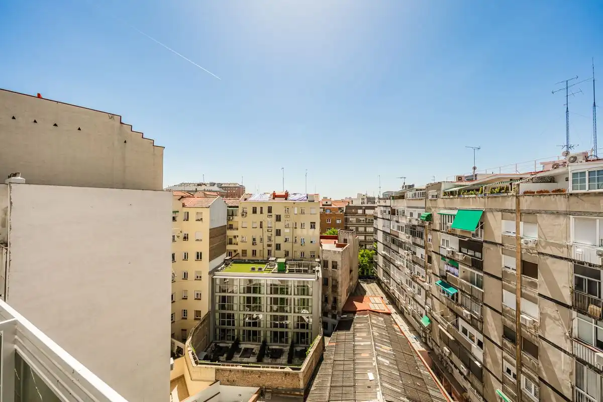 Flat with terrace for sale in Calle de Francisco Silvela, imagen 4