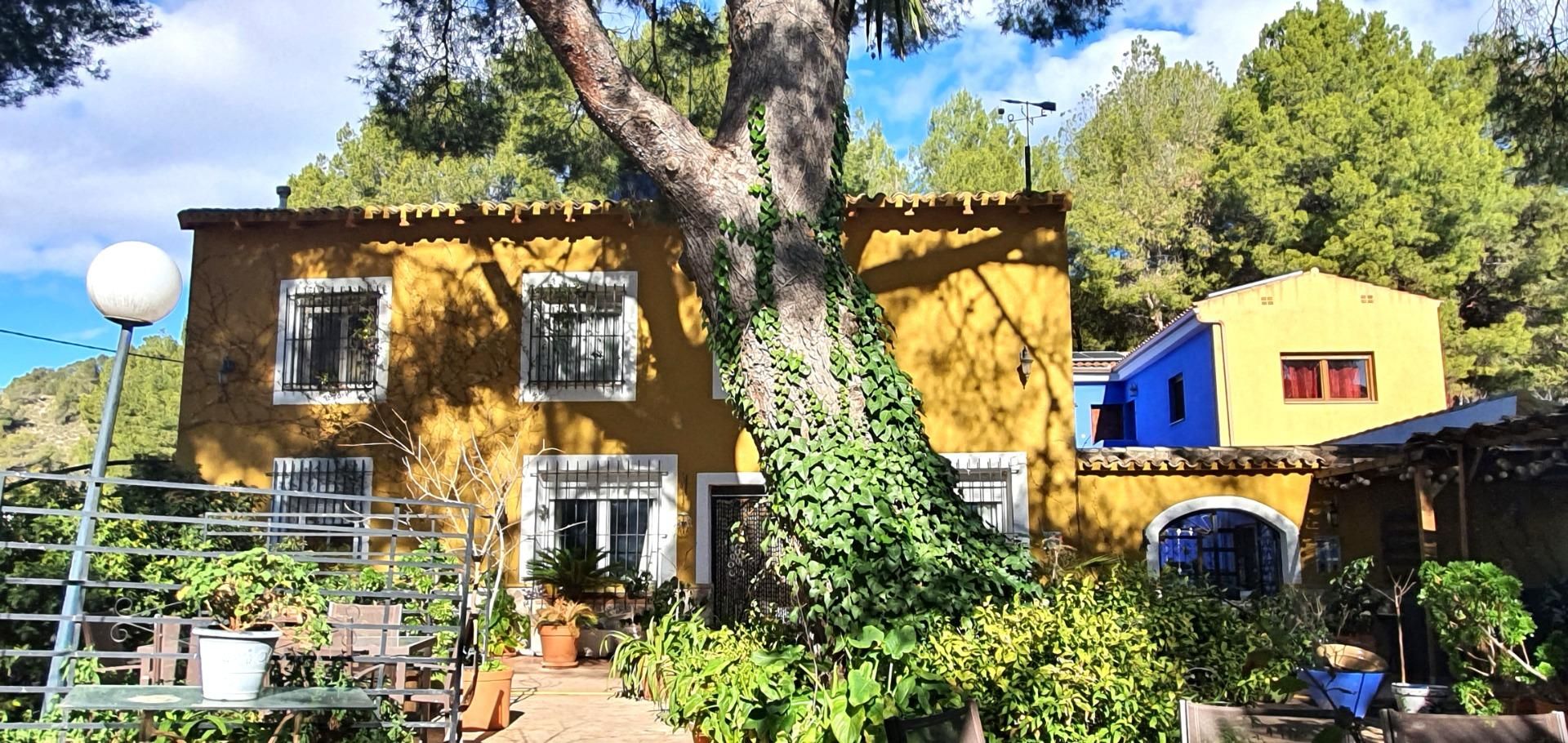 Country house zum verkauf in Partida Caprala, Petrer