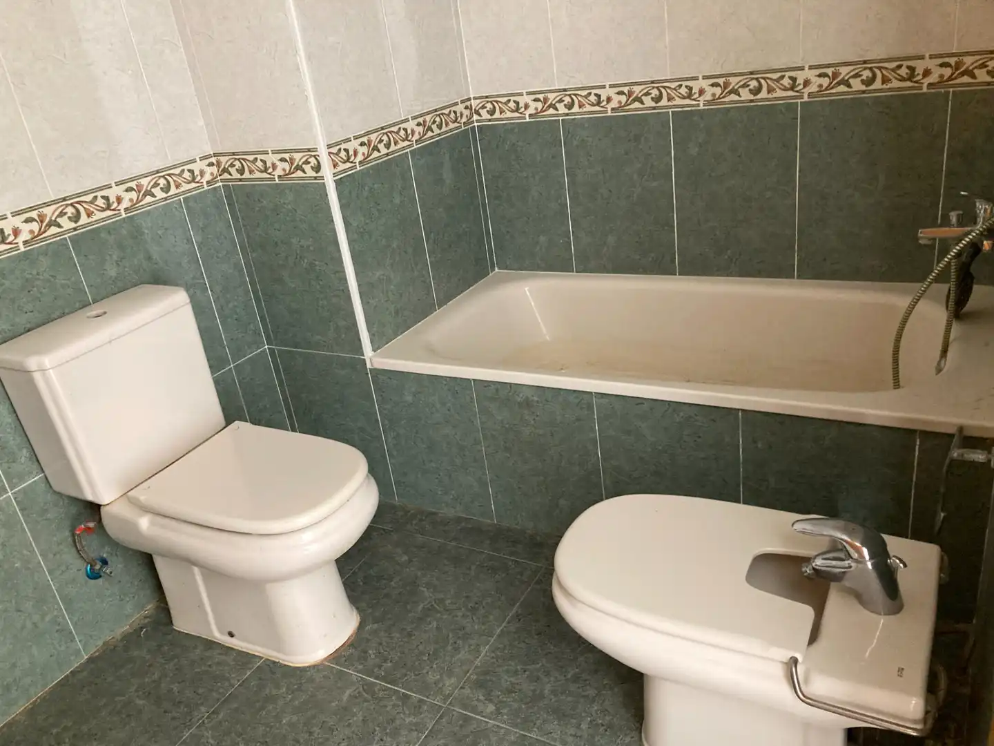 Bathroom of Flat for sale in Vandellòs i l'Hospitalet de l'Infant  with Air Conditioner, Heating and Terrace