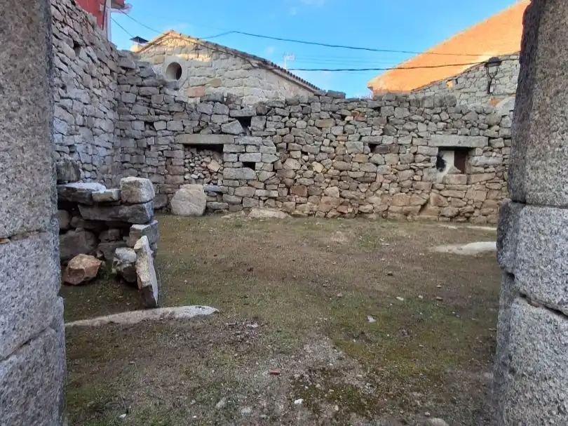 Land for sale in Zarzalejo, Madrid