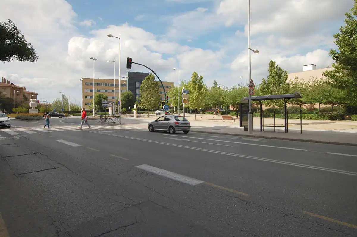 Vista exterior de Pis en venda en Granada amb Traster i Balcó