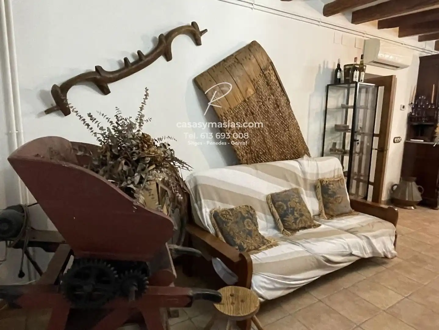 Wohnzimmer von Gebäude zur Miete in Sant Martí Sarroca