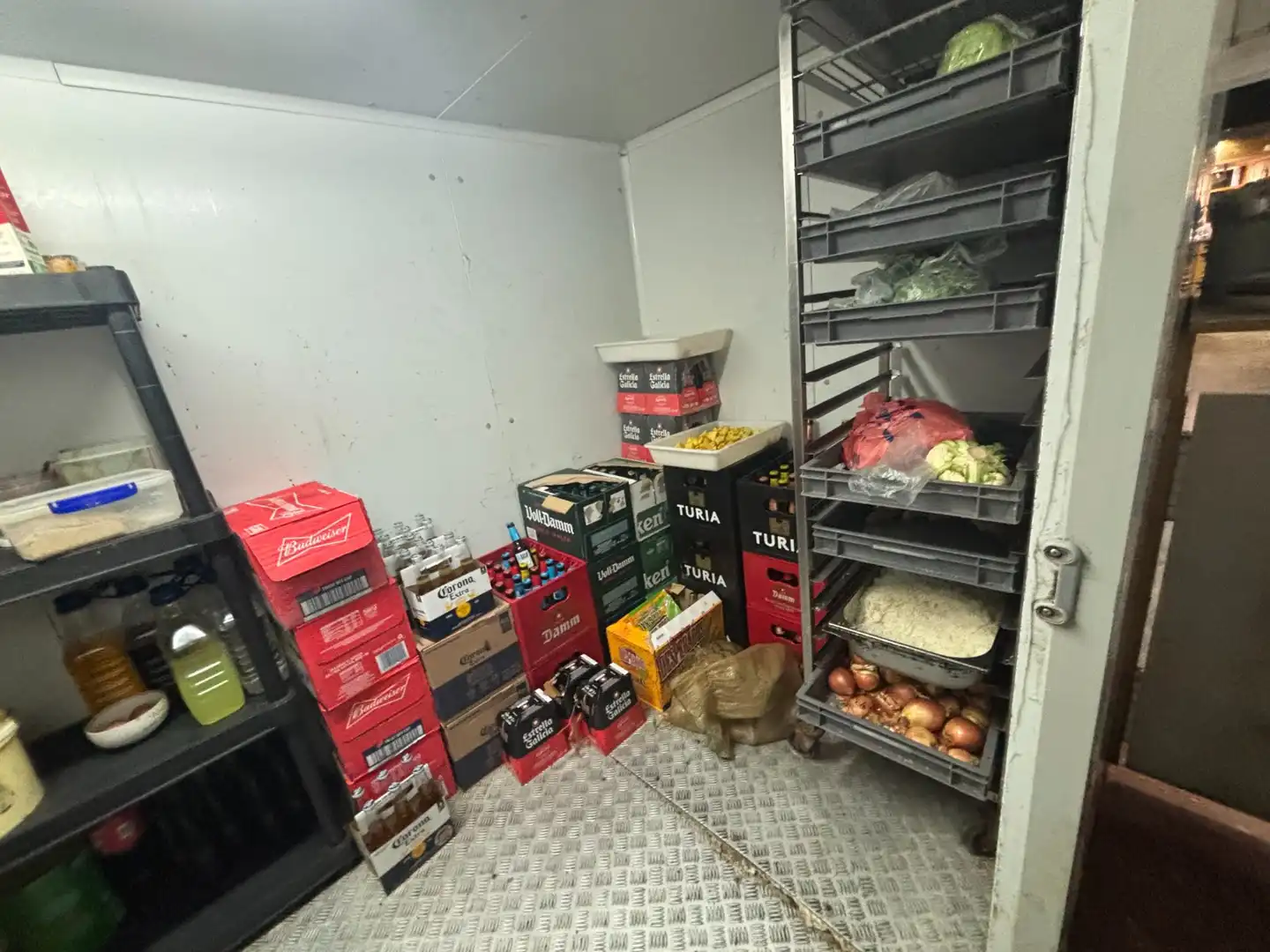 Business premises for transfer in Sants - Montjuïc, imagen 22