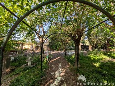 Maison rustique avec piscine à vendre à Jabalquinto