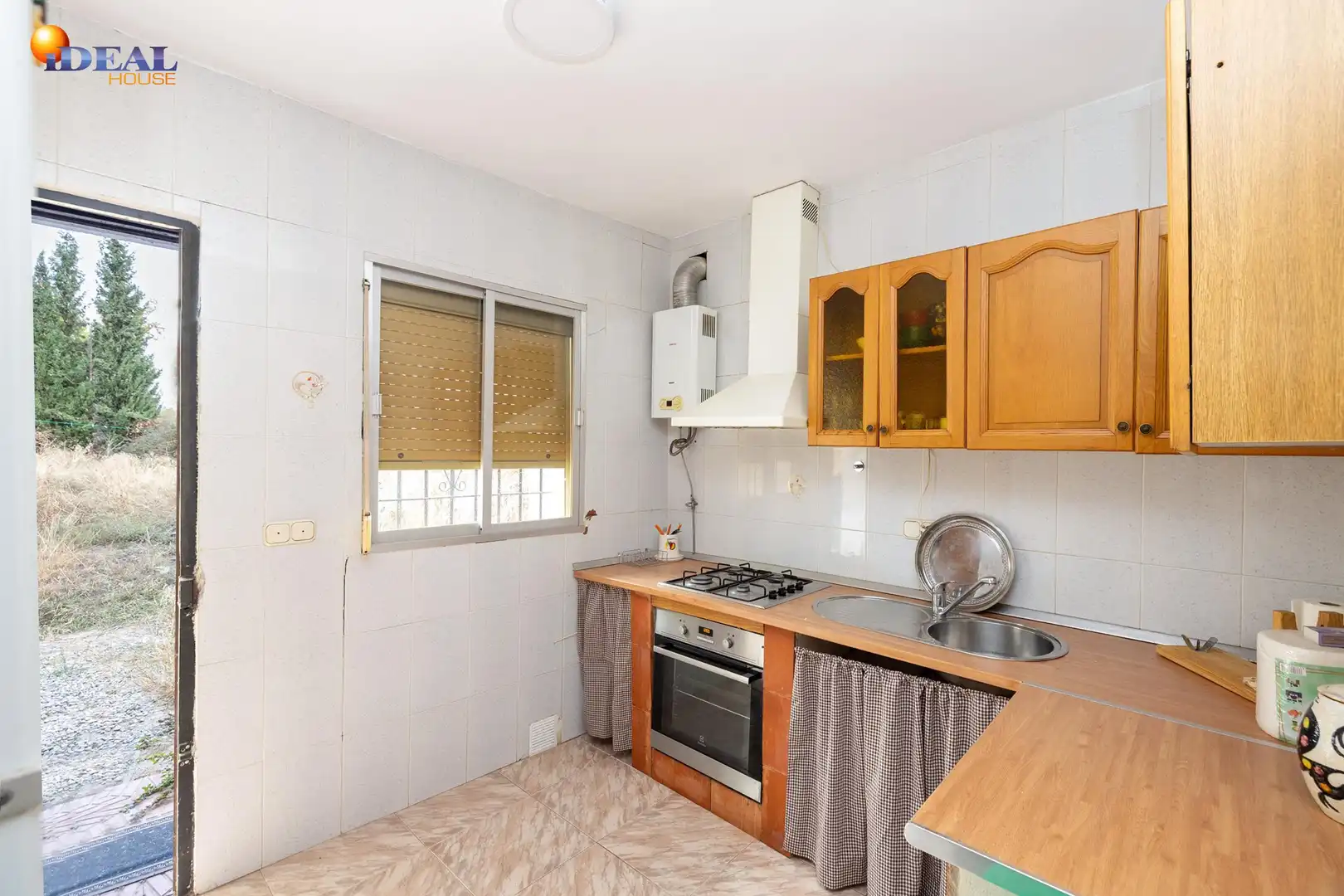 Küche von Country house zum Verkauf in Dílar mit Privatgarten