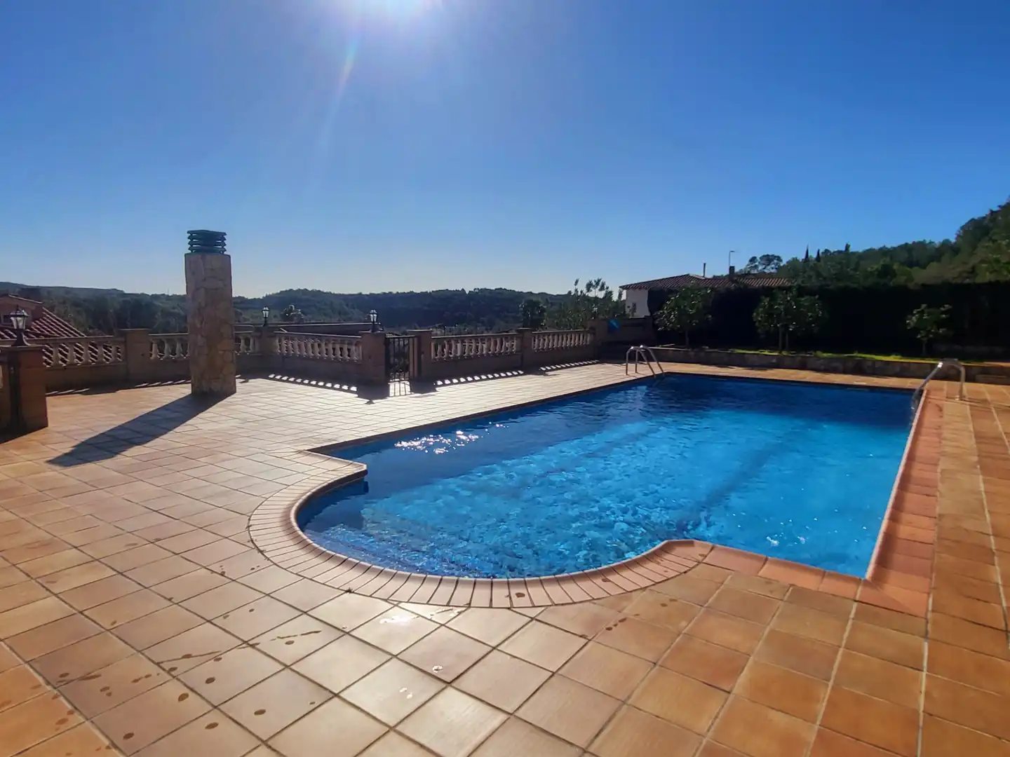 Casa con terraza en venta en Carrer Joaquim Costa, imagen 3