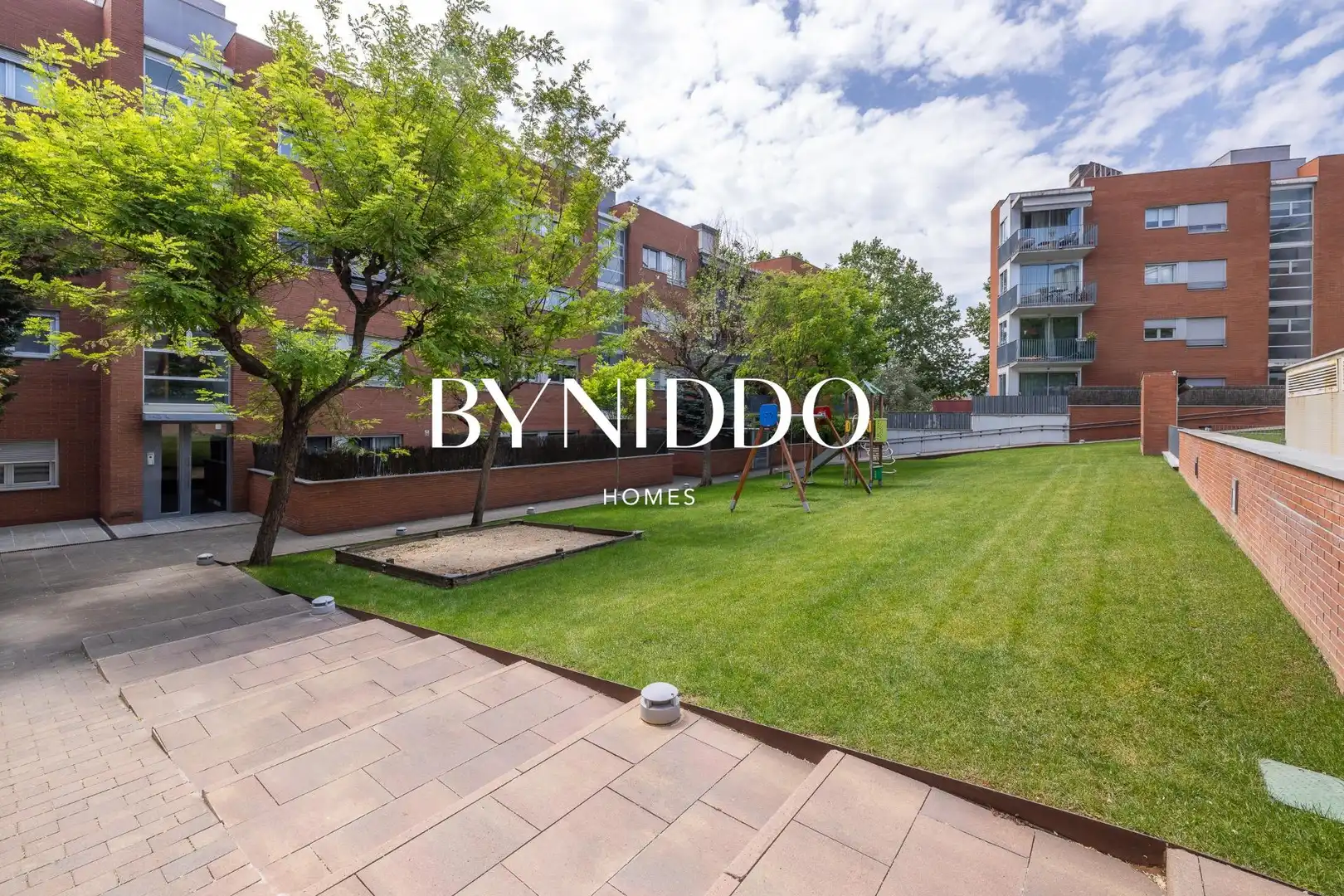 Garden of Flat for sale in Sant Cugat del Vallès  with Air Conditioner, Heating and Private garden