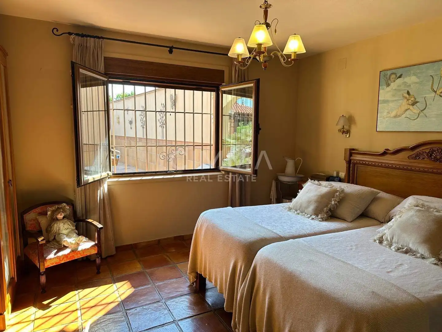 Habitación de Casa o chalet en venta en La Nucia con Aire acondicionado, Calefacción y Jardín privado