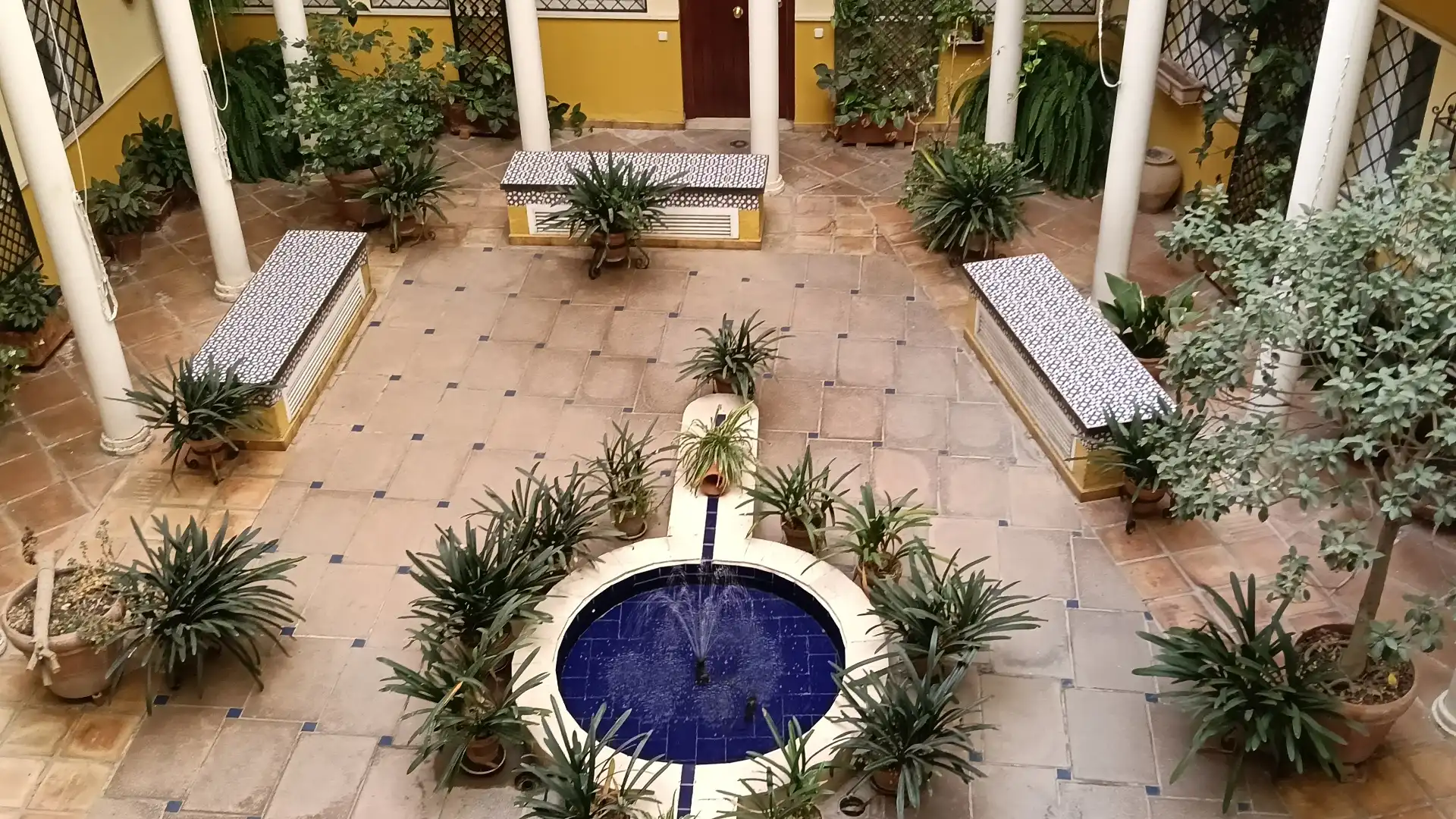 Jardín de Apartamento de alquiler en Sevilla con Aire acondicionado, Calefacción y Horno