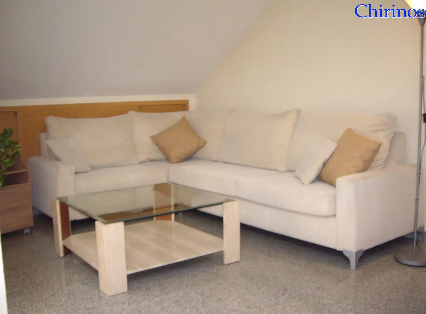 Sala de estar de Ático de alquiler en Córdoba con Aire acondicionado, Terraza y Horno