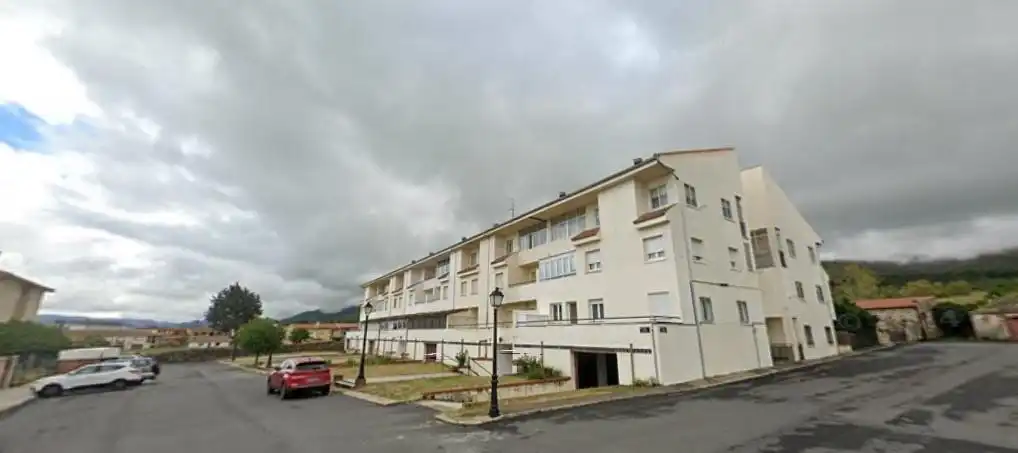 Vista exterior de Pis en venda en Piedrahíta amb Traster