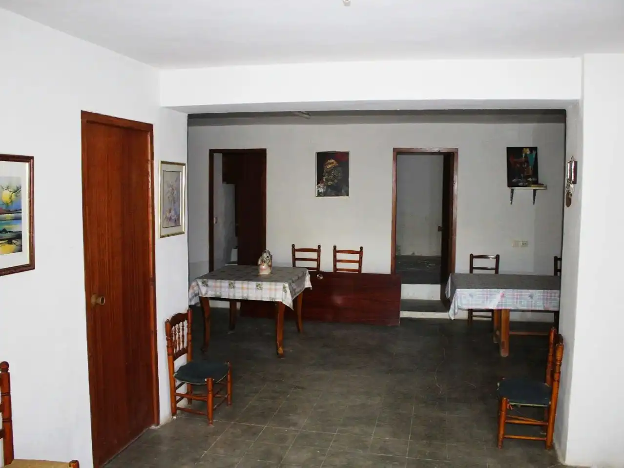 Country homes for sale in Enguera