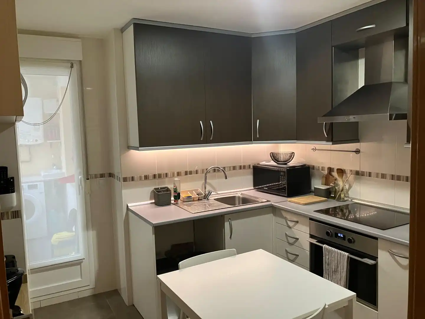 Kitchen of Flat for sale in Valdepeñas  with Air Conditioner, Heating and Storage room