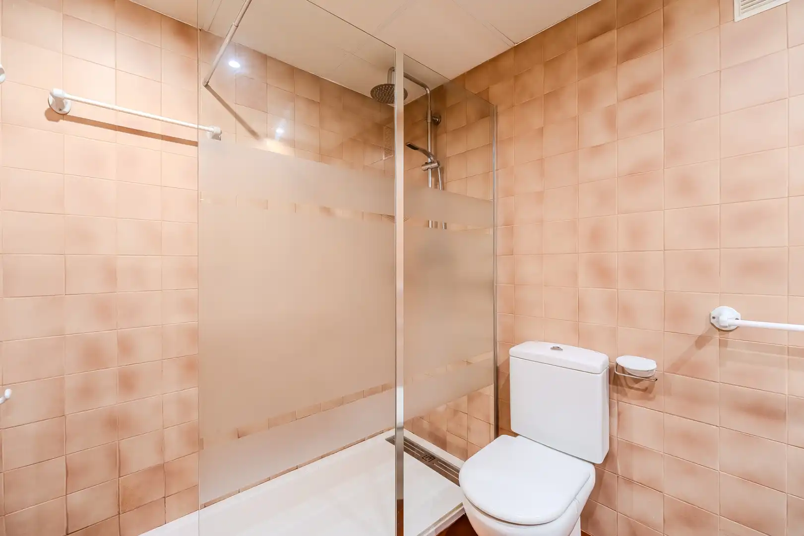 Baño de Dúplex en venta en L'Ametlla de Mar  con Aire acondicionado, Calefacción y Terraza