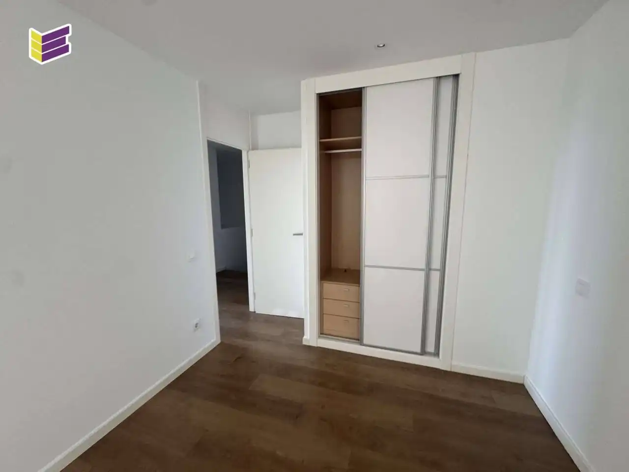 Habitación de Dúplex en venta en Baiona con Terraza, Trastero y Balcón