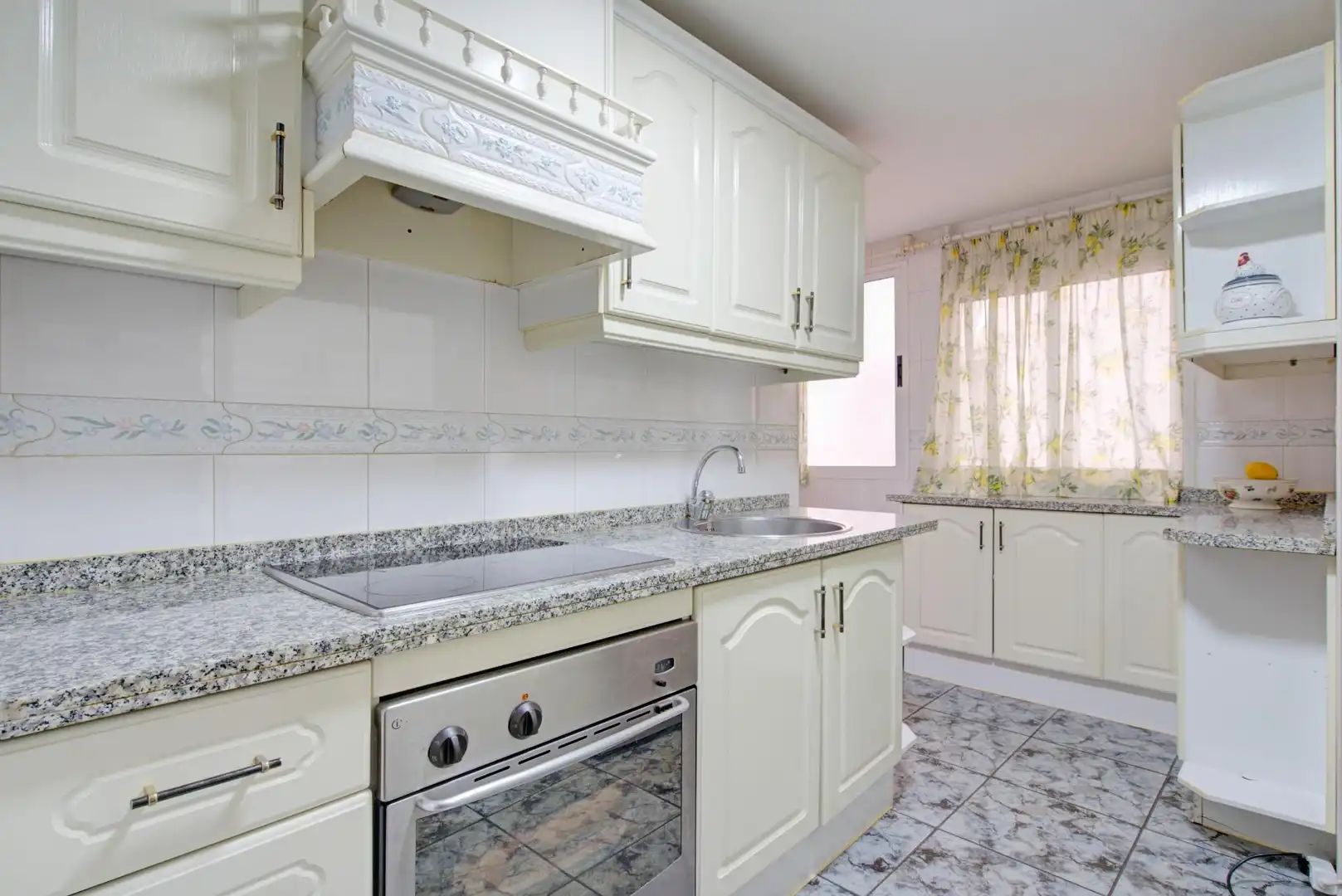 Cocina de Piso en venta en Atarfe con Aire acondicionado