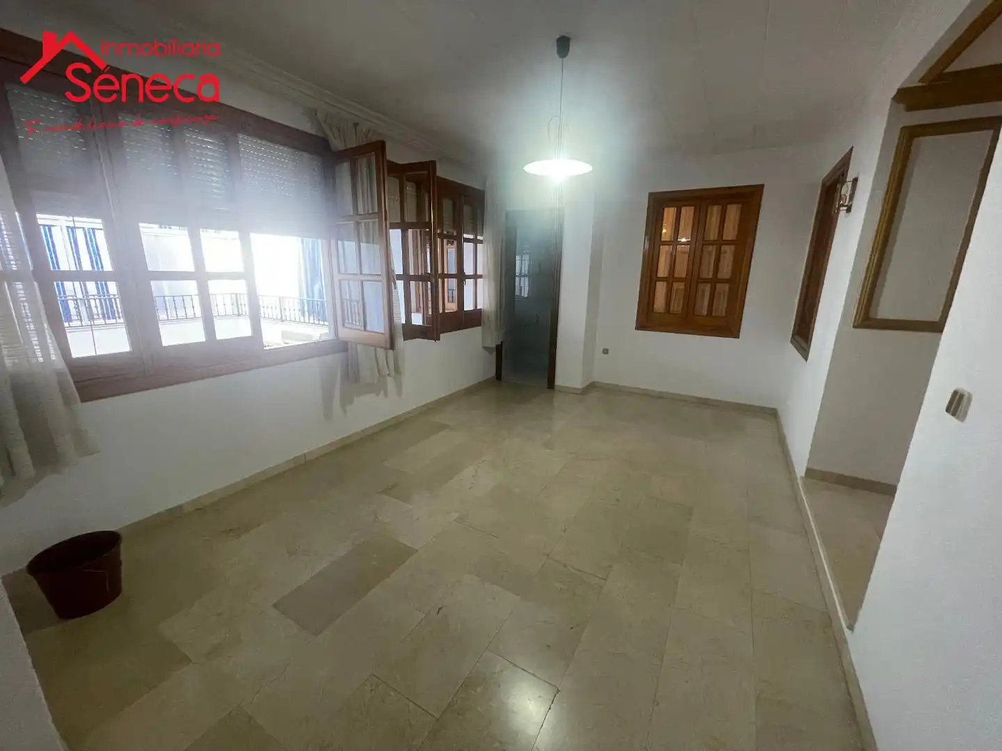 Detached homes for sale in El Carpio  with Air Conditioner, Heating and Furnished