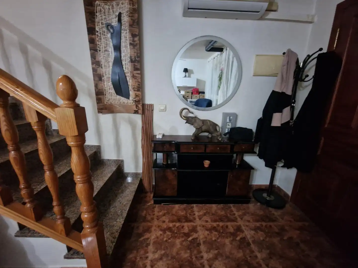 Einfamilien-Reihenhaus zum Verkauf in Águilas mit Klimaanlage, Privatgarten und Terrasse