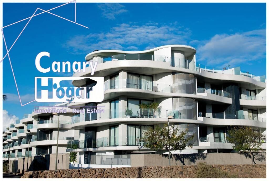 Exterior view of Planta baja for sale in Arona  with Air Conditioner, Private garden and Terrace