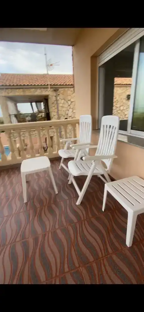 Terraza de Casa o chalet de alquiler en Tavernes de la Valldigna con Jardín privado y Amueblado