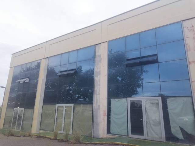 Nave industrial en Venta en Rambla dels Països Catalans, 14 en Masia Nova -  Solicrup