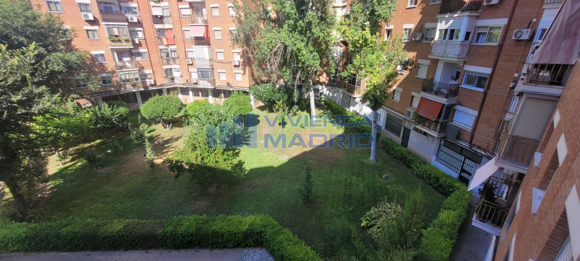 Jardín de Piso en venta en Torrejón de Ardoz con Calefacción