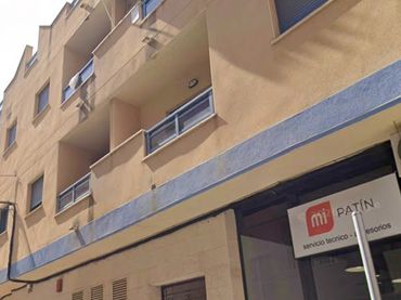 Flat for sale in Calle San Lorenzo 9